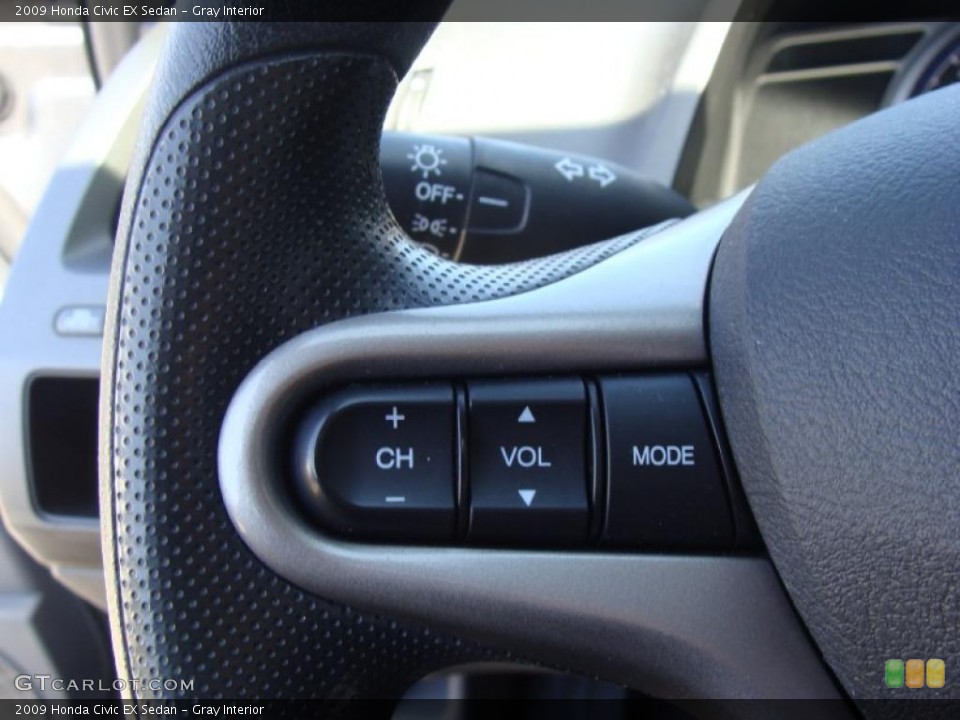 Gray Interior Controls for the 2009 Honda Civic EX Sedan #48342151