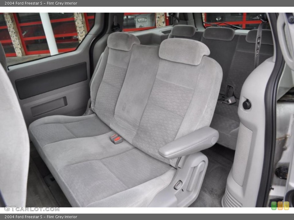 Flint Grey Interior Photo for the 2004 Ford Freestar S #48350812