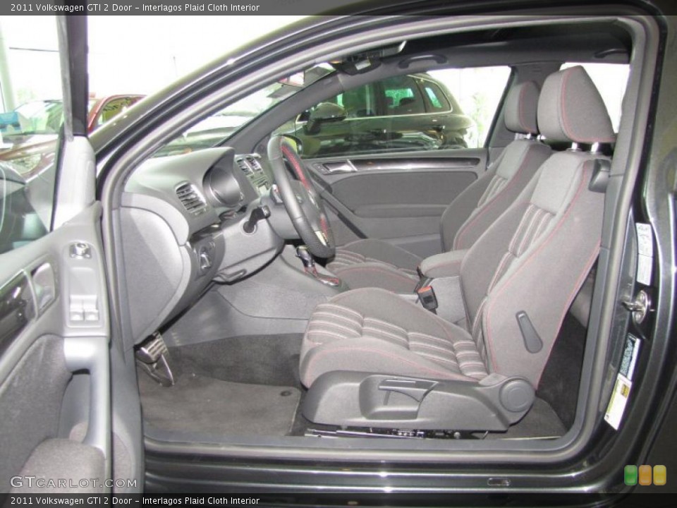 Interlagos Plaid Cloth Interior Photo for the 2011 Volkswagen GTI 2 Door #48359704