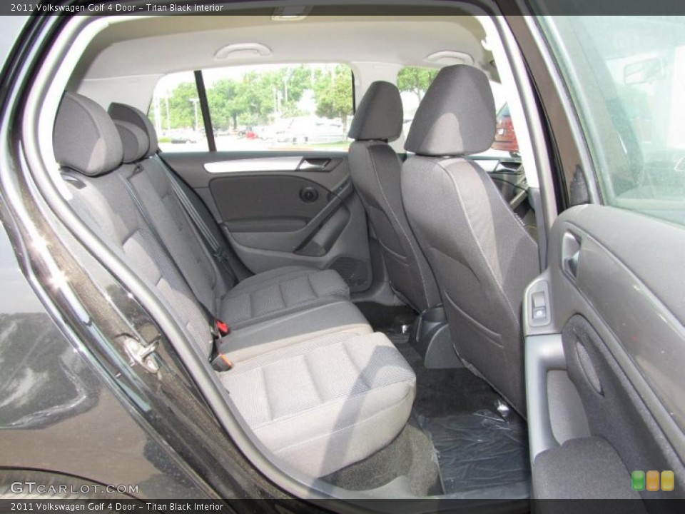 Titan Black Interior Photo for the 2011 Volkswagen Golf 4 Door #48360166