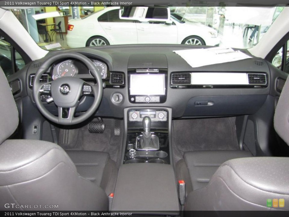 Black Anthracite Interior Dashboard for the 2011 Volkswagen Touareg TDI Sport 4XMotion #48360793