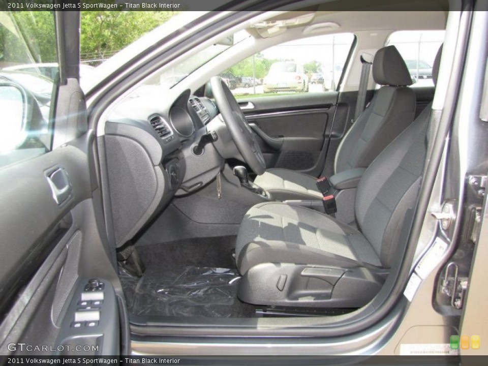Titan Black Interior Photo for the 2011 Volkswagen Jetta S SportWagen #48361738