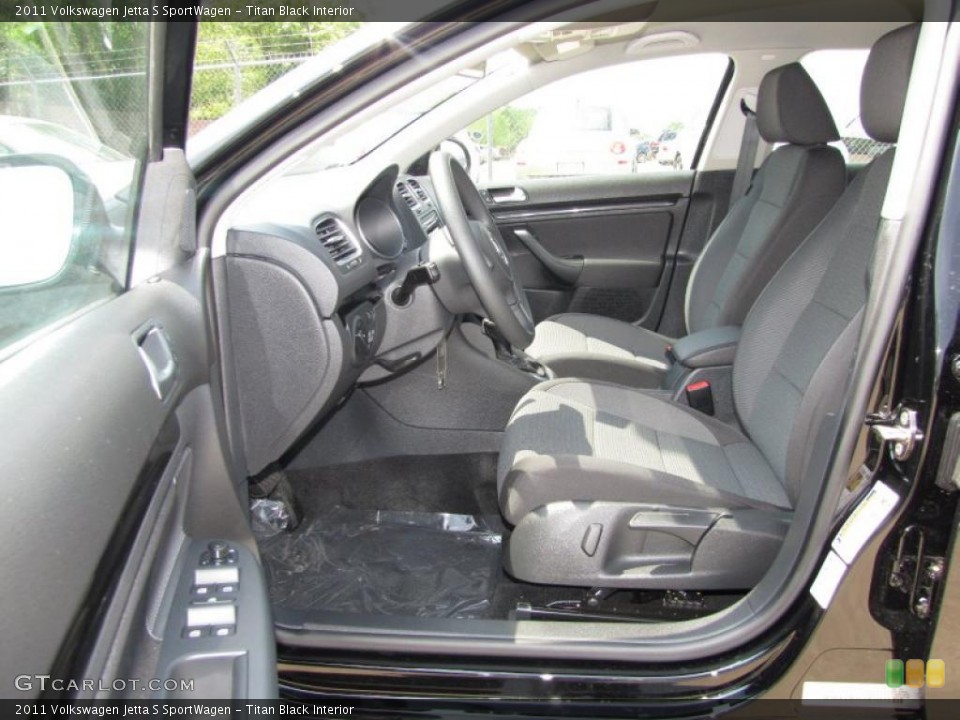 Titan Black Interior Photo for the 2011 Volkswagen Jetta S SportWagen #48362020