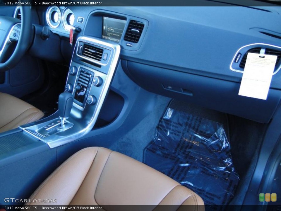 Beechwood Brown/Off Black Interior Photo for the 2012 Volvo S60 T5 #48369016