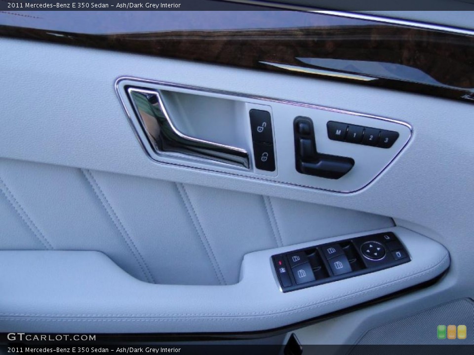 Ash/Dark Grey Interior Controls for the 2011 Mercedes-Benz E 350 Sedan #48369727