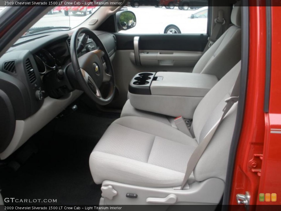 Light Titanium Interior Photo for the 2009 Chevrolet Silverado 1500 LT Crew Cab #48376991