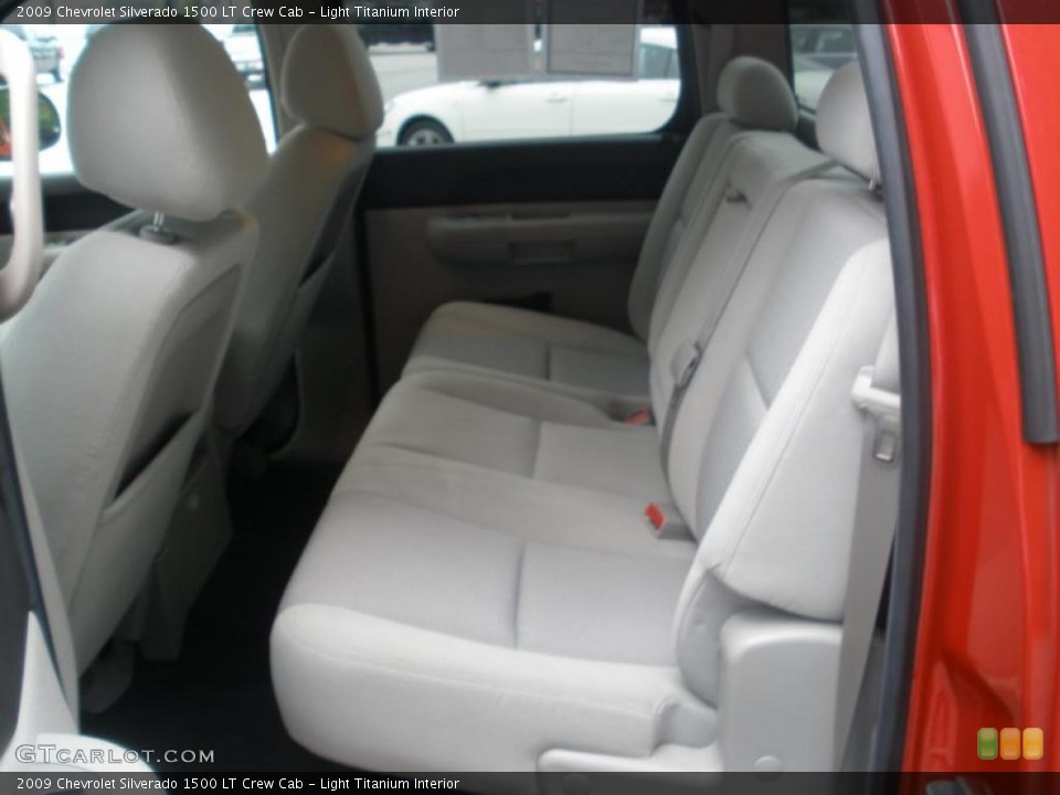 Light Titanium Interior Photo for the 2009 Chevrolet Silverado 1500 LT Crew Cab #48377024