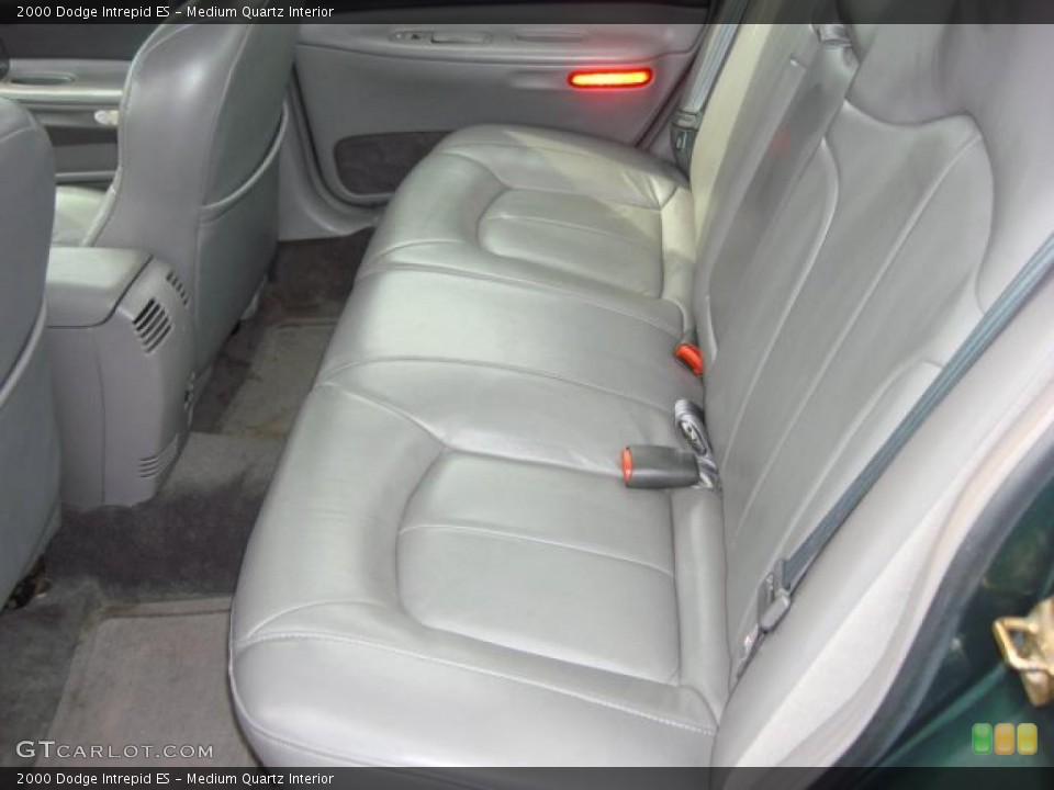 Medium Quartz Interior Photo for the 2000 Dodge Intrepid ES #48377927