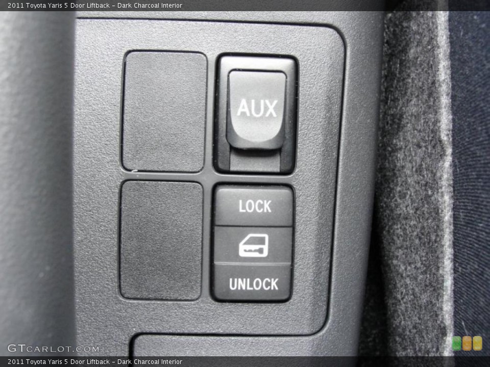 Dark Charcoal Interior Controls for the 2011 Toyota Yaris 5 Door Liftback #48380093