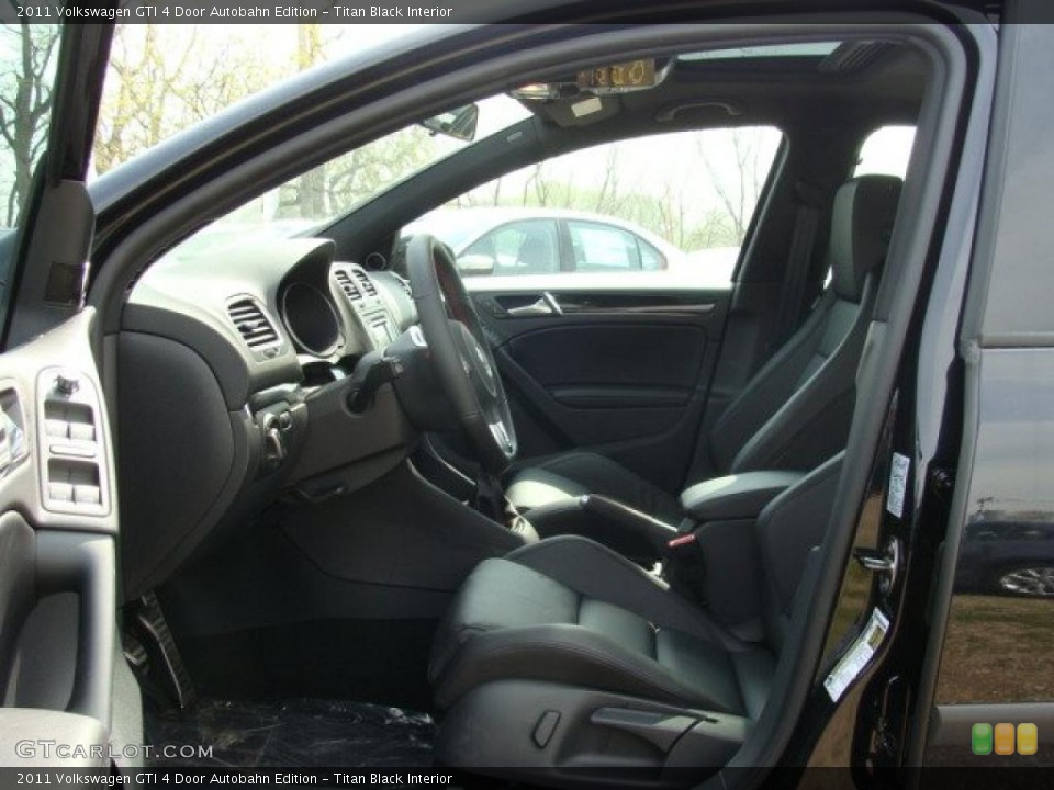 Titan Black Interior Photo for the 2011 Volkswagen GTI 4 Door Autobahn Edition #48382109