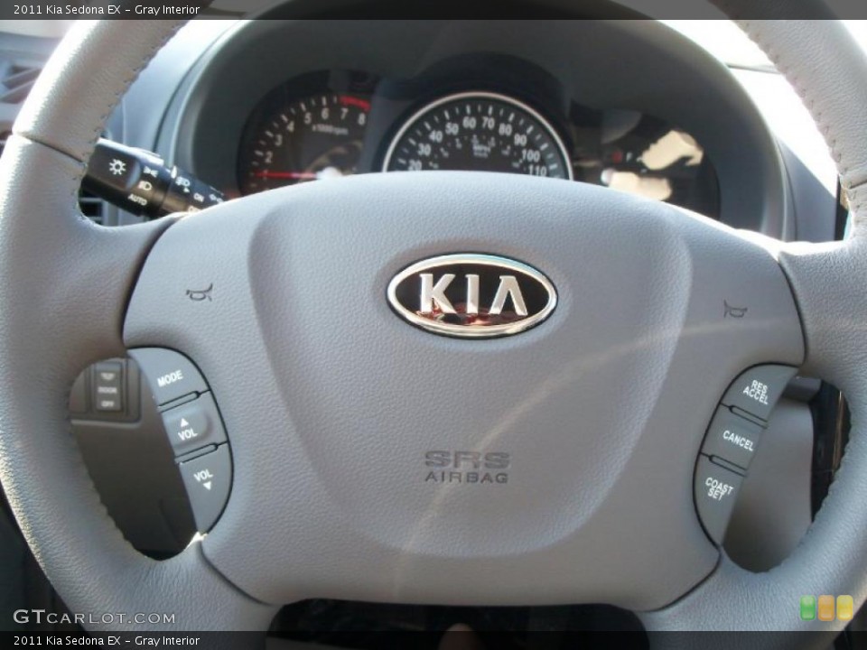 Gray Interior Controls for the 2011 Kia Sedona EX #48382949