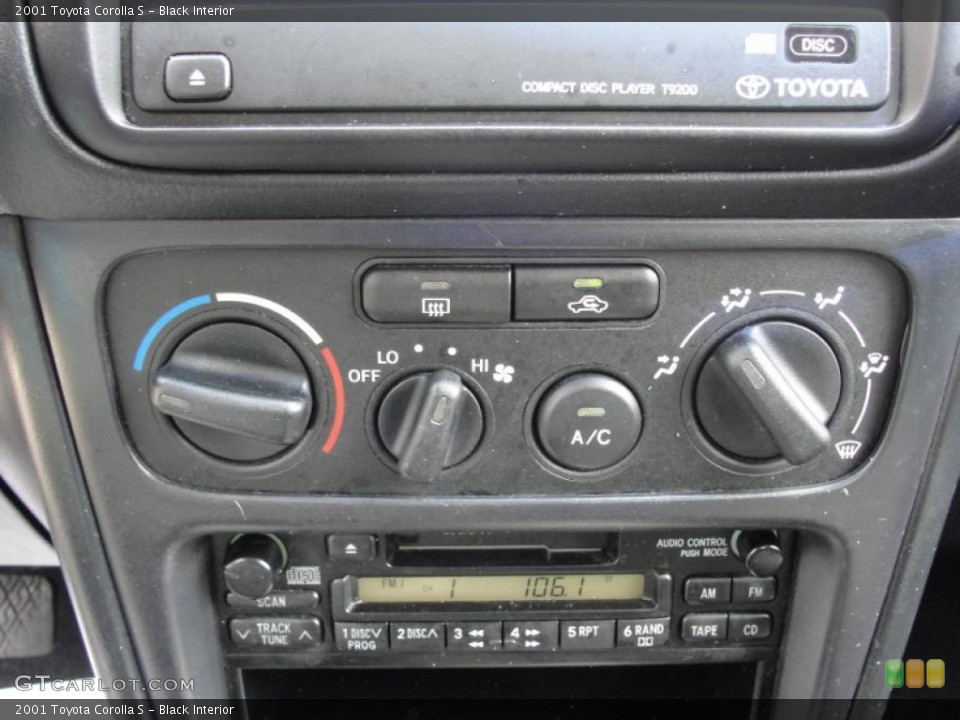 Black Interior Controls for the 2001 Toyota Corolla S #48383345