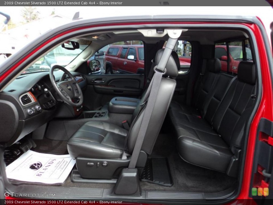 Ebony Interior Photo for the 2009 Chevrolet Silverado 1500 LTZ Extended Cab 4x4 #48383567