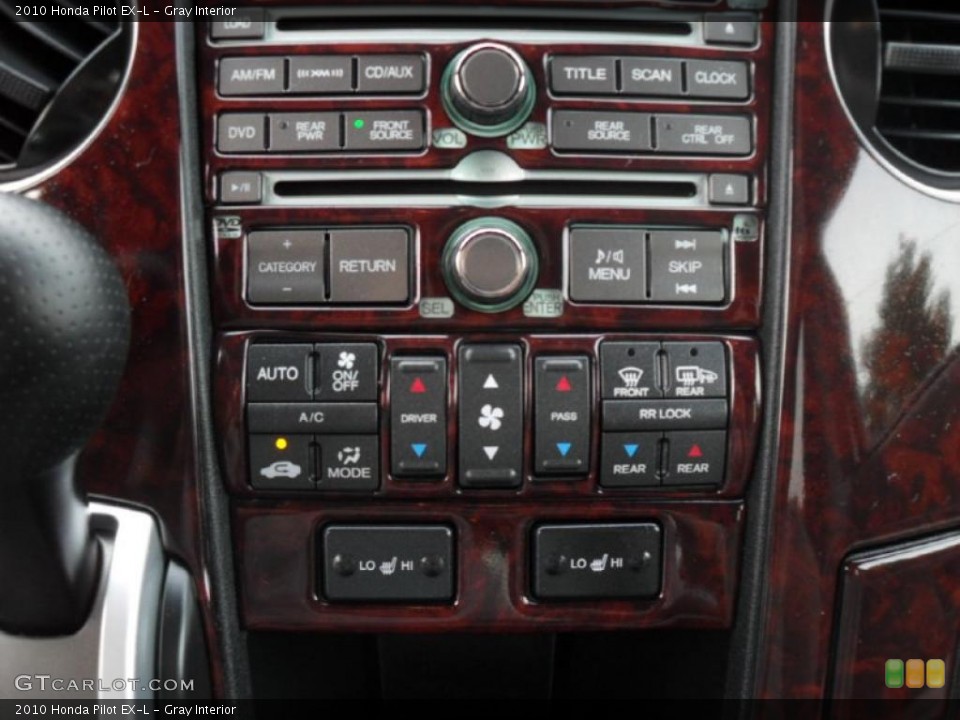 Gray Interior Controls for the 2010 Honda Pilot EX-L #48385661