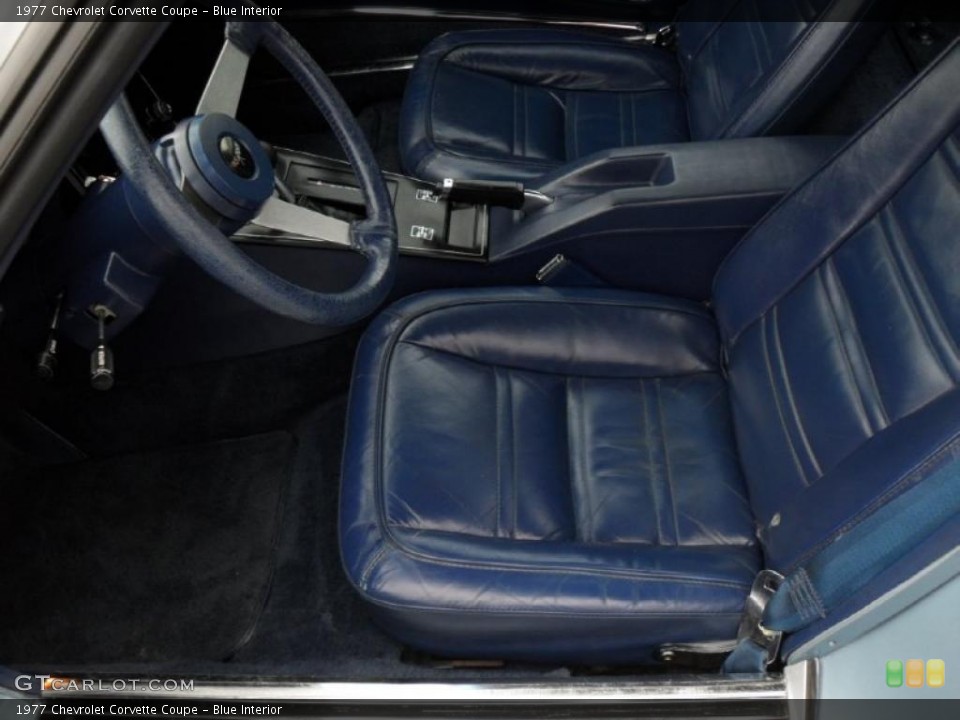 Blue Interior Photo for the 1977 Chevrolet Corvette Coupe #48386139