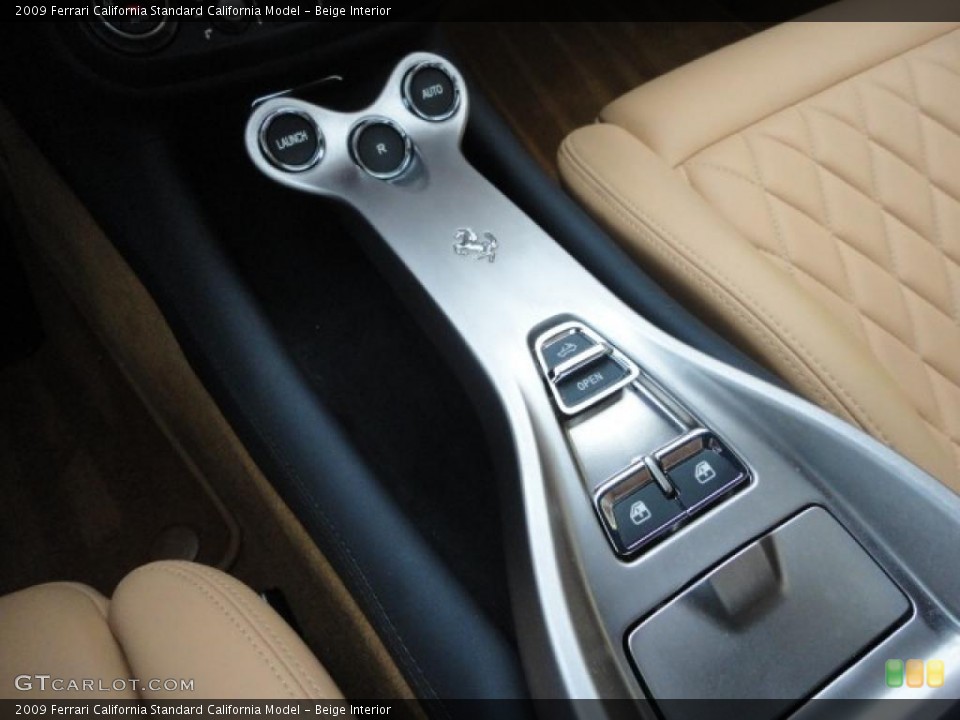 Beige Interior Controls for the 2009 Ferrari California  #48388611