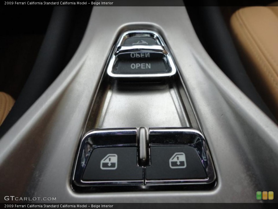 Beige Interior Controls for the 2009 Ferrari California  #48388641
