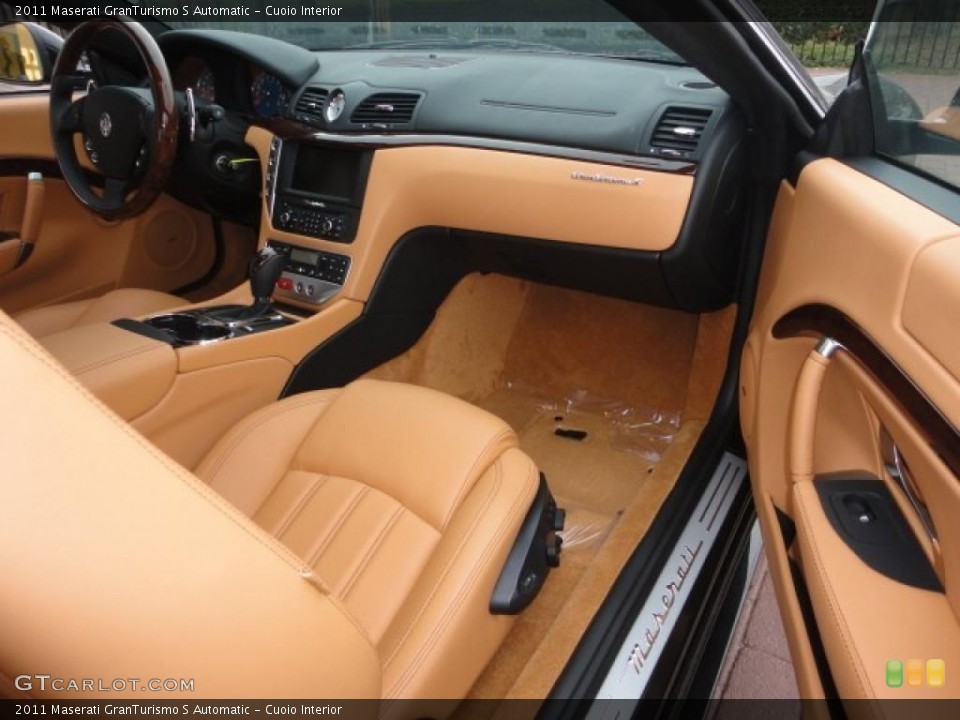 Cuoio Interior Photo for the 2011 Maserati GranTurismo S Automatic #48389214