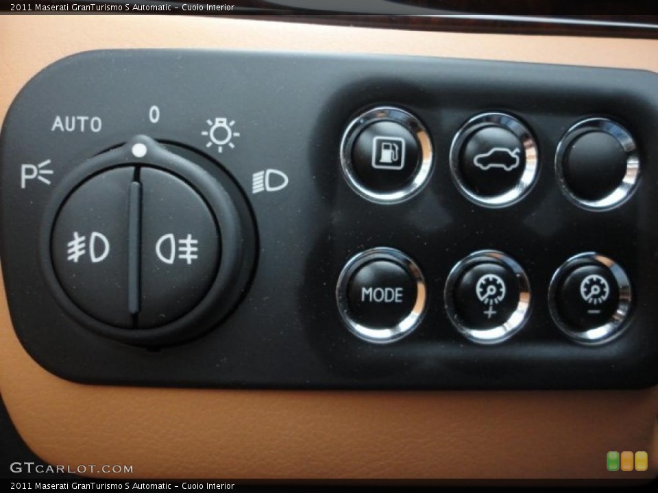 Cuoio Interior Controls for the 2011 Maserati GranTurismo S Automatic #48389472