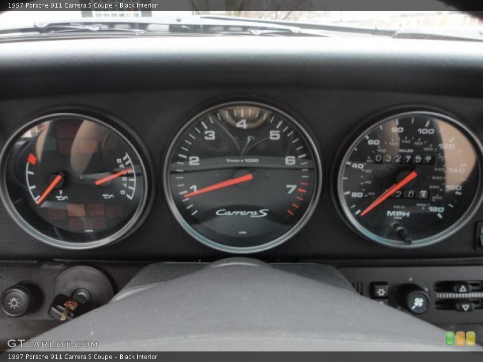 Black Interior Gauges for the 1997 Porsche 911 Carrera S Coupe #48390462