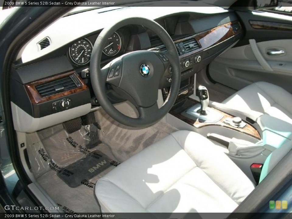 Grey Dakota Leather Interior Prime Interior for the 2009 BMW 5 Series 528i Sedan #48397083
