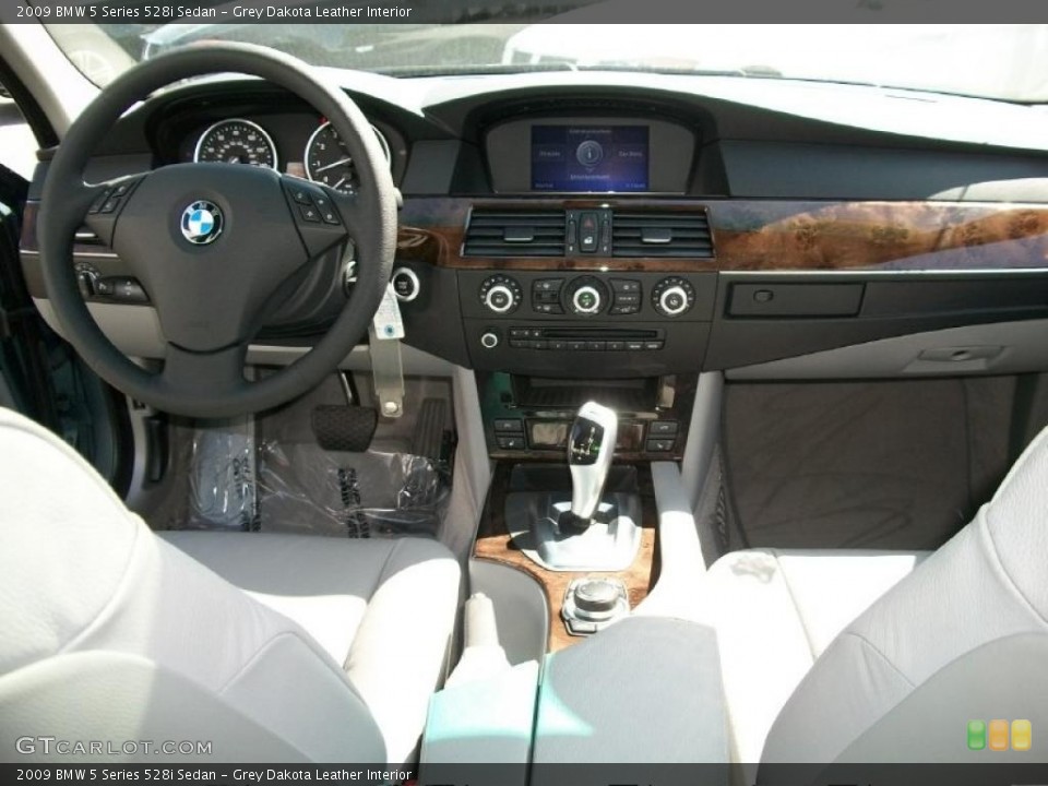 Grey Dakota Leather Interior Dashboard for the 2009 BMW 5 Series 528i Sedan #48397134