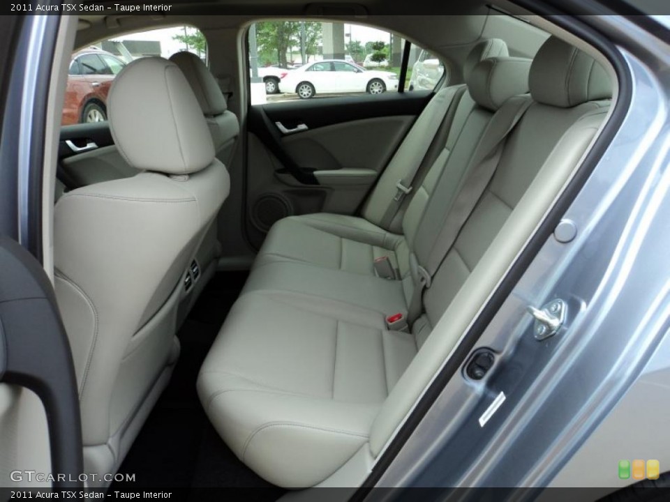 Taupe Interior Photo for the 2011 Acura TSX Sedan #48397209