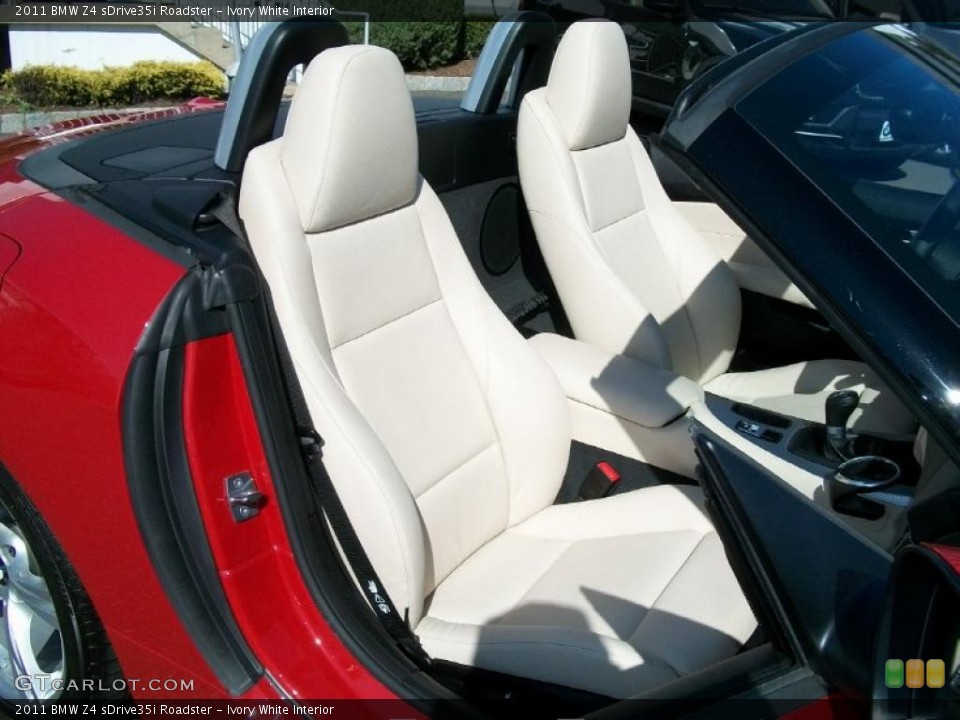 Ivory White Interior Photo for the 2011 BMW Z4 sDrive35i Roadster #48398982