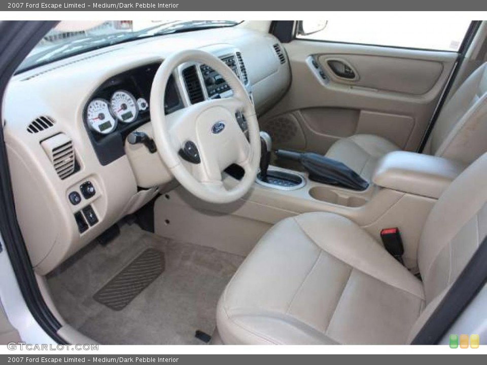 Medium/Dark Pebble Interior Photo for the 2007 Ford Escape Limited #48399483