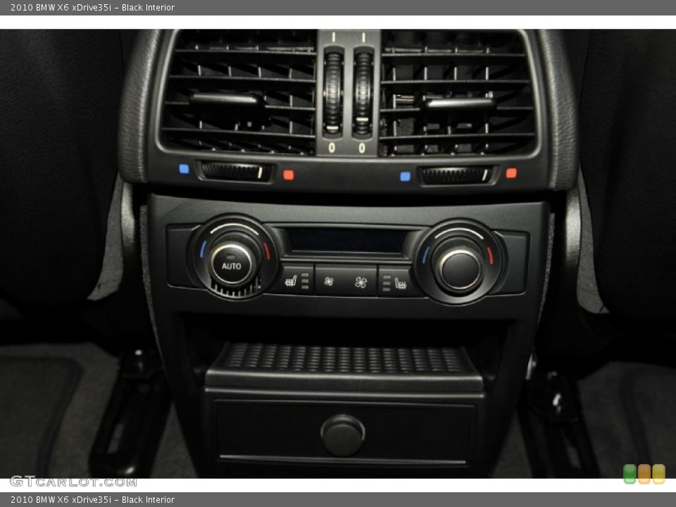 Black Interior Controls for the 2010 BMW X6 xDrive35i #48405754