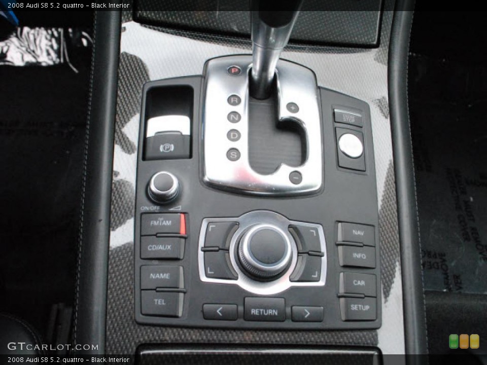 Black Interior Controls for the 2008 Audi S8 5.2 quattro #48408433
