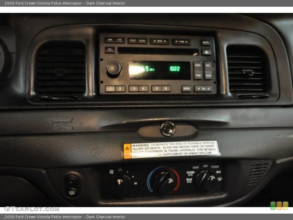 Dark Charcoal Interior Controls for the 2009 Ford Crown Victoria Police Interceptor #48409147