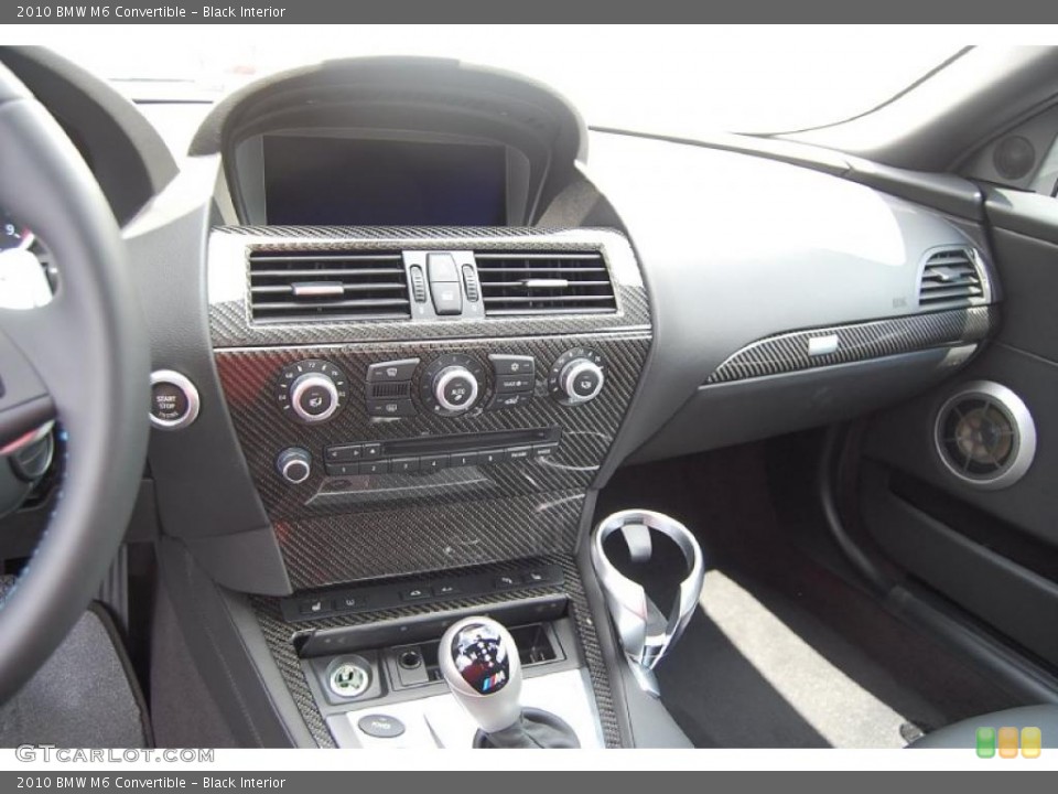Black Interior Controls for the 2010 BMW M6 Convertible #48410224