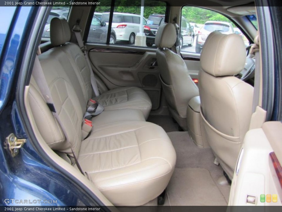 Sandstone Interior Photo for the 2001 Jeep Grand Cherokee Limited #48418906