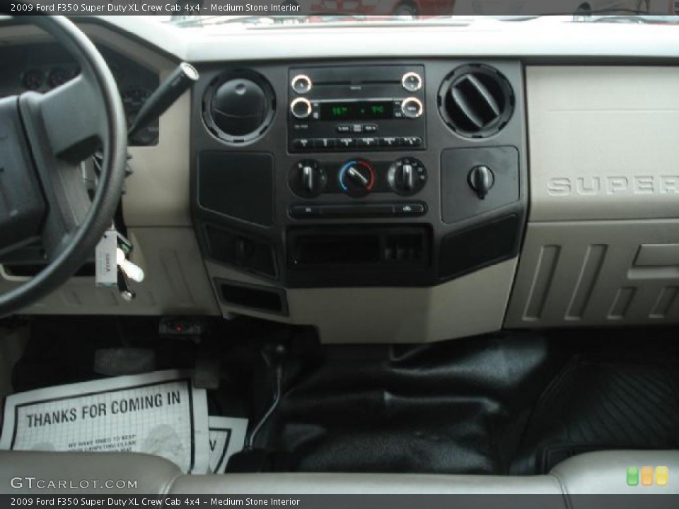 Medium Stone Interior Controls for the 2009 Ford F350 Super Duty XL Crew Cab 4x4 #48419809