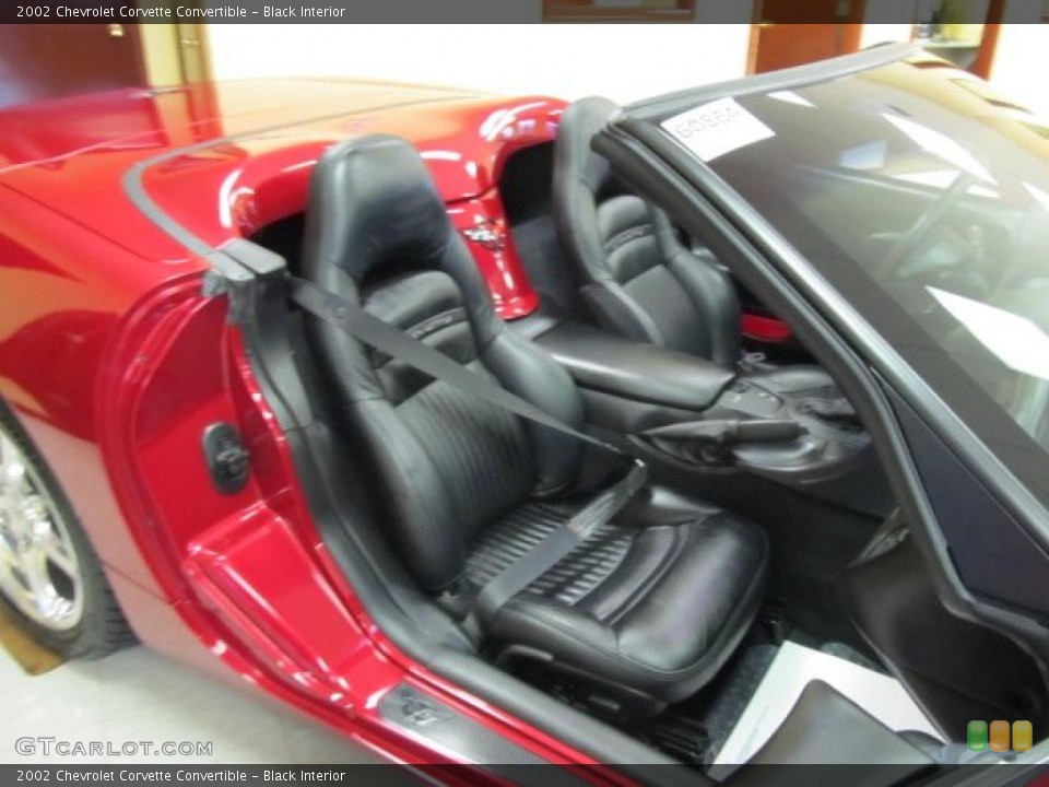 Black Interior Photo for the 2002 Chevrolet Corvette Convertible #48421924