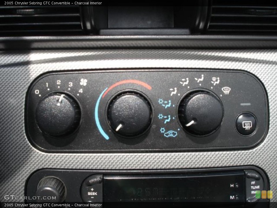 Charcoal Interior Controls for the 2005 Chrysler Sebring GTC Convertible #48423106