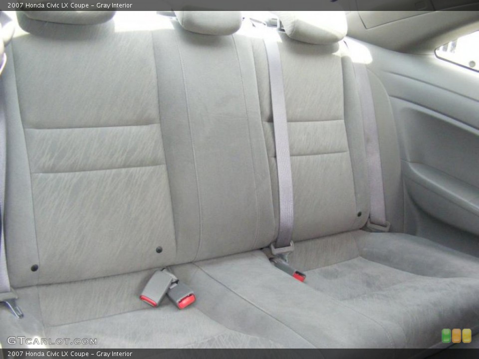 Gray Interior Photo for the 2007 Honda Civic LX Coupe #48426052