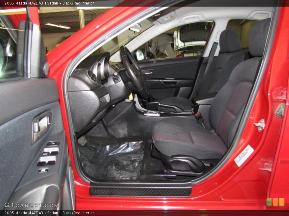Black/Red Interior Photo for the 2005 Mazda MAZDA3 s Sedan #48433581