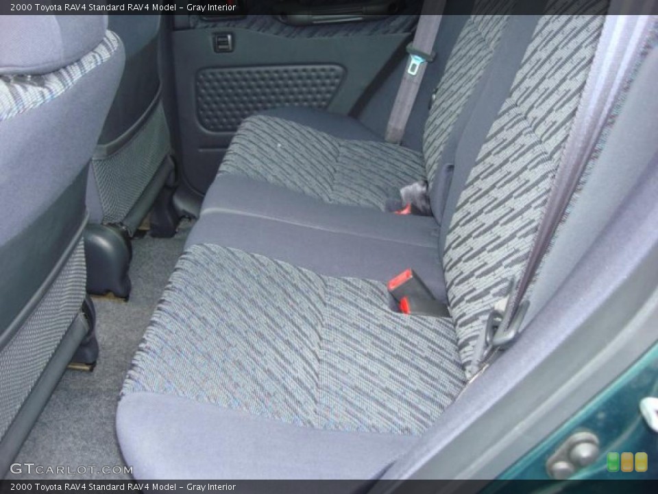 Gray Interior Photo for the 2000 Toyota RAV4  #48435387