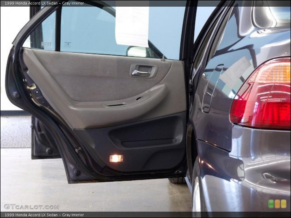 Gray Interior Door Panel for the 1999 Honda Accord LX Sedan #48438549