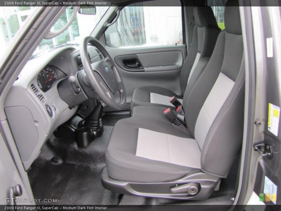 Medium Dark Flint Interior Photo for the 2009 Ford Ranger XL SuperCab #48438944
