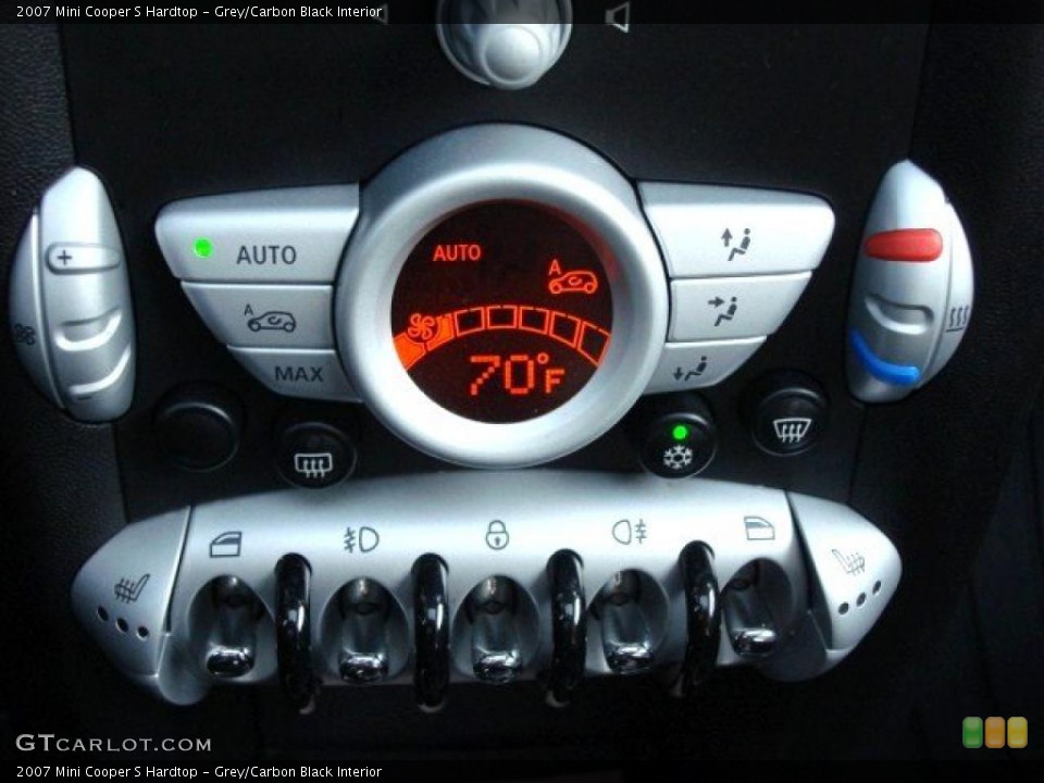 Grey/Carbon Black Interior Controls for the 2007 Mini Cooper S Hardtop #48445890
