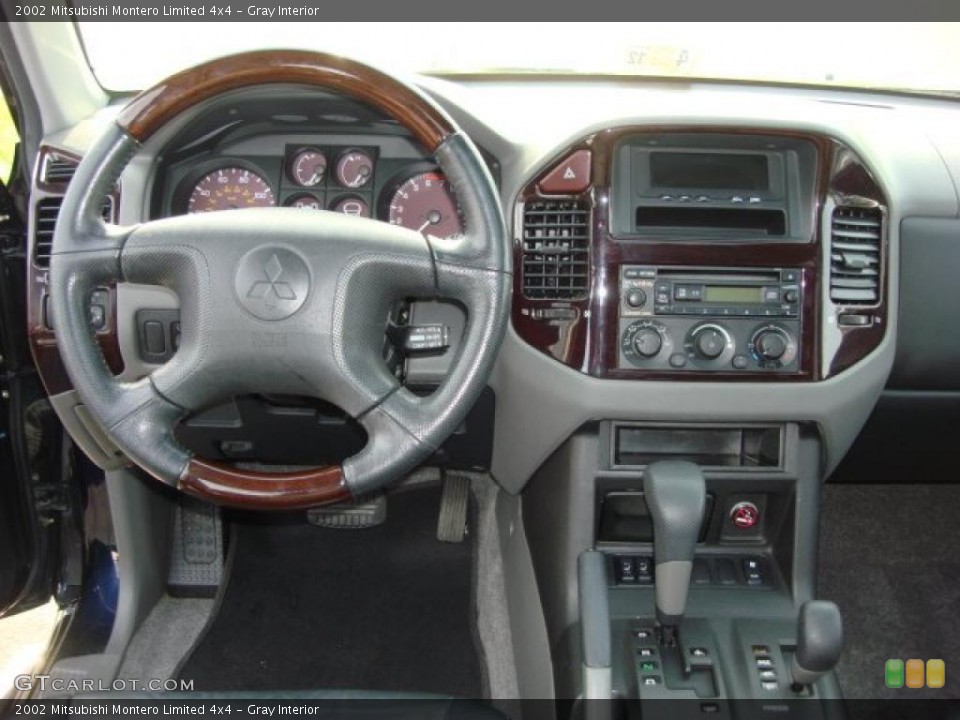 Gray Interior Dashboard for the 2002 Mitsubishi Montero Limited 4x4 #48446139