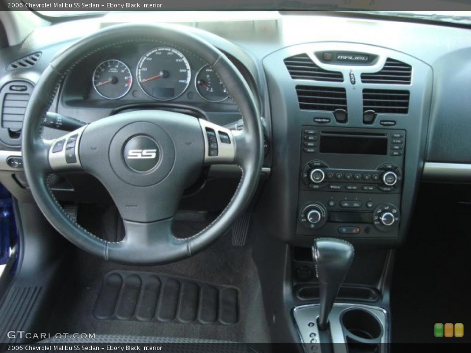 Ebony Black Interior Dashboard for the 2006 Chevrolet Malibu SS Sedan #48446802