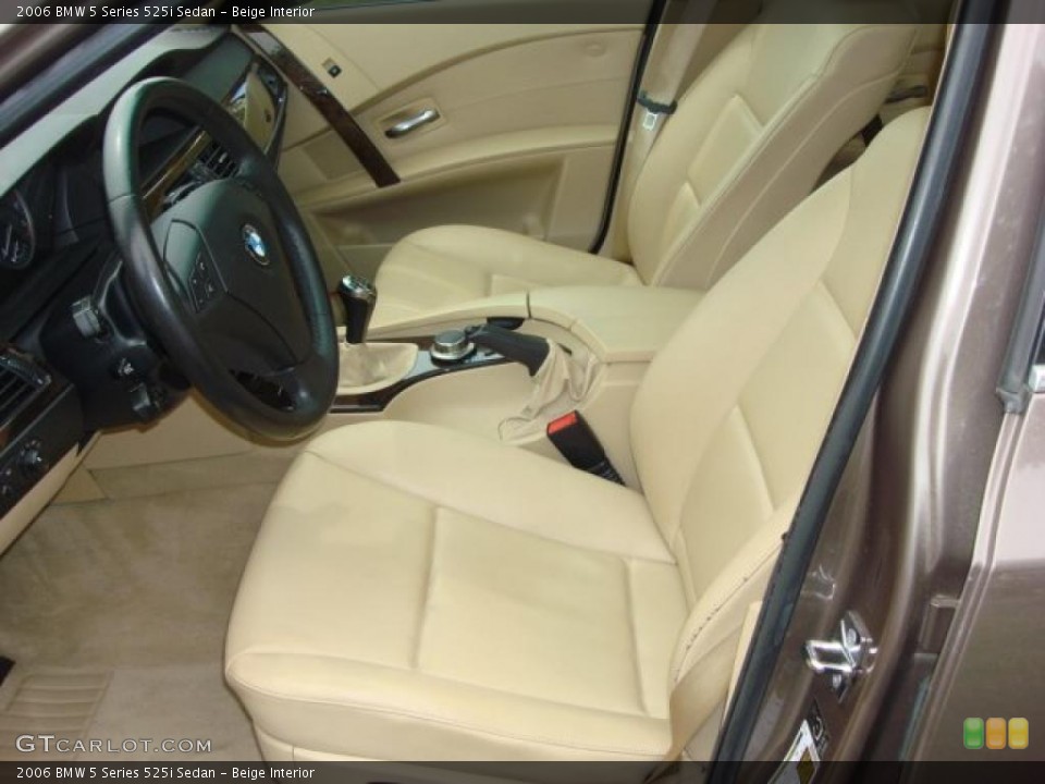 Beige Interior Photo for the 2006 BMW 5 Series 525i Sedan #48447183