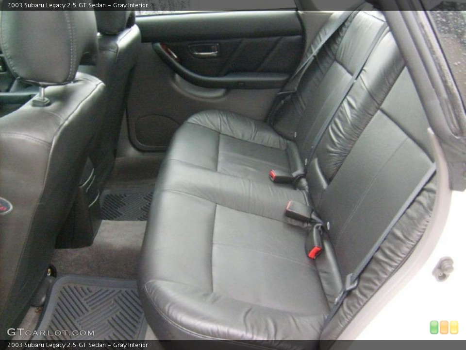 Gray Interior Photo for the 2003 Subaru Legacy 2.5 GT Sedan #48447501