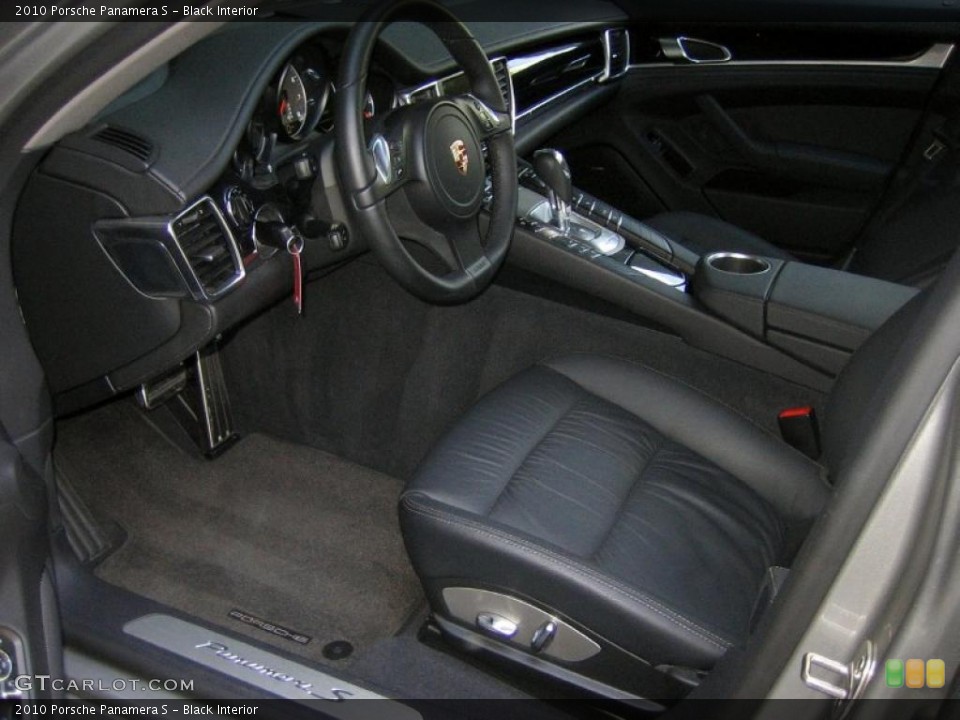 Black Interior Photo for the 2010 Porsche Panamera S #48454441
