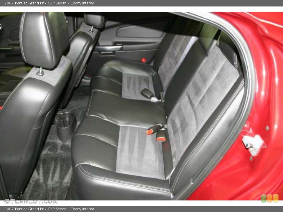 Ebony Interior Photo for the 2007 Pontiac Grand Prix GXP Sedan #48457529