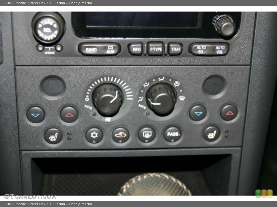 Ebony Interior Controls for the 2007 Pontiac Grand Prix GXP Sedan #48457625